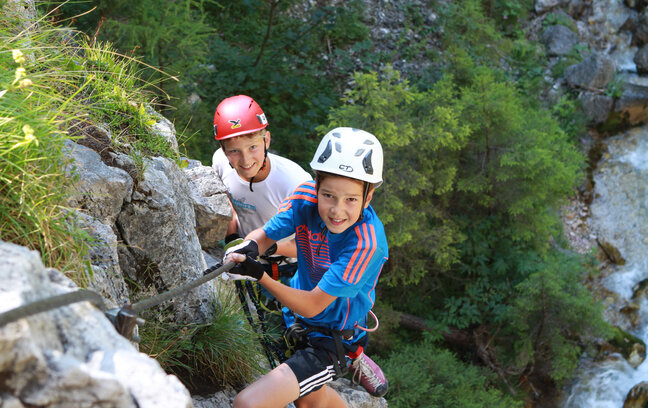 001-256kinderklettern--13-_-c-photo-austria-hp-steiner